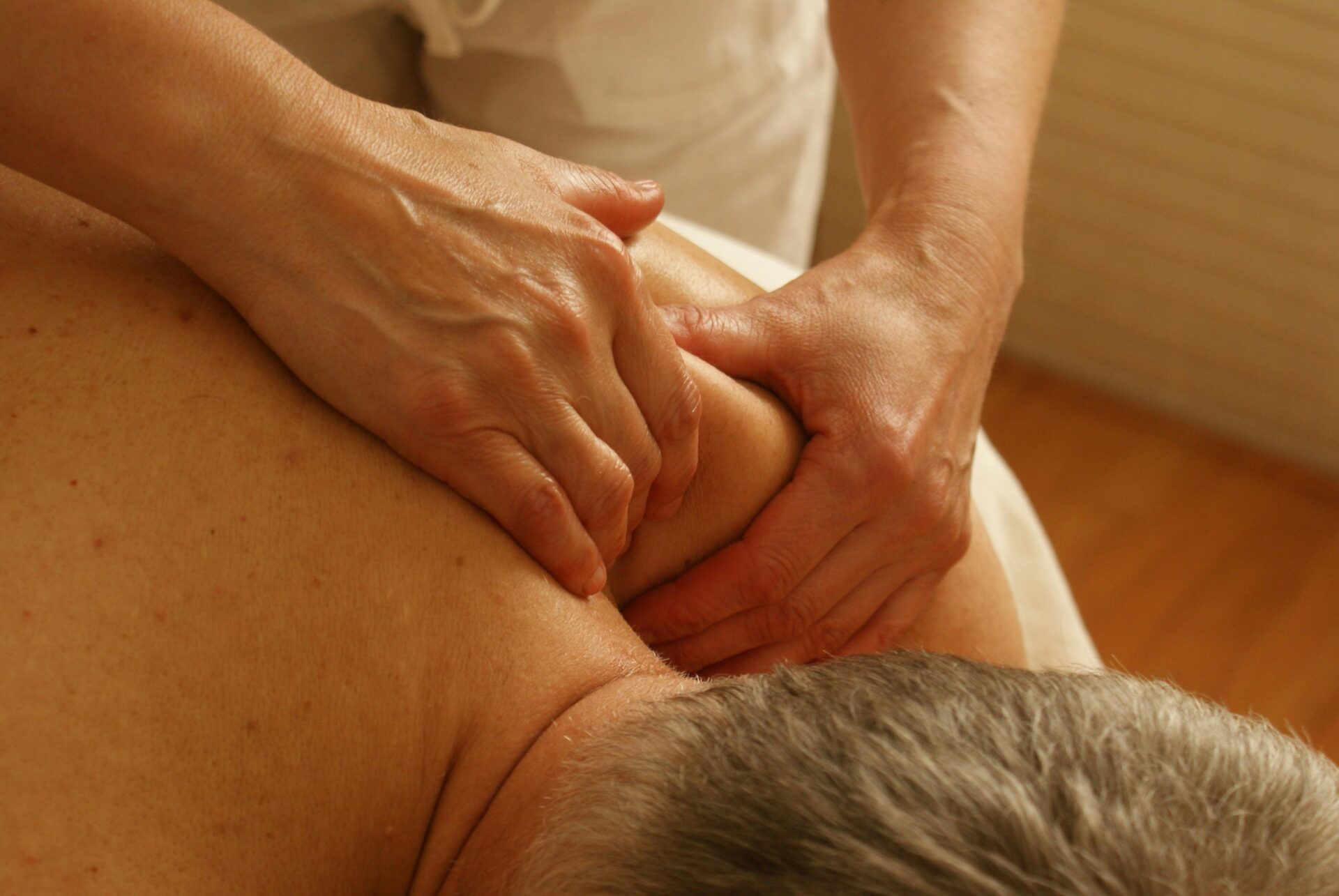 SAN massage and acupressure