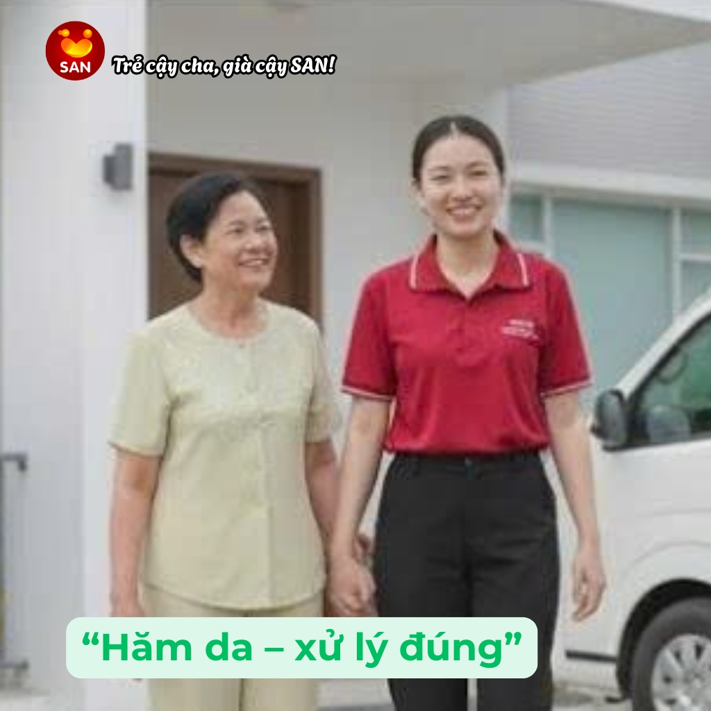 Vệ sinh người già dùng tã