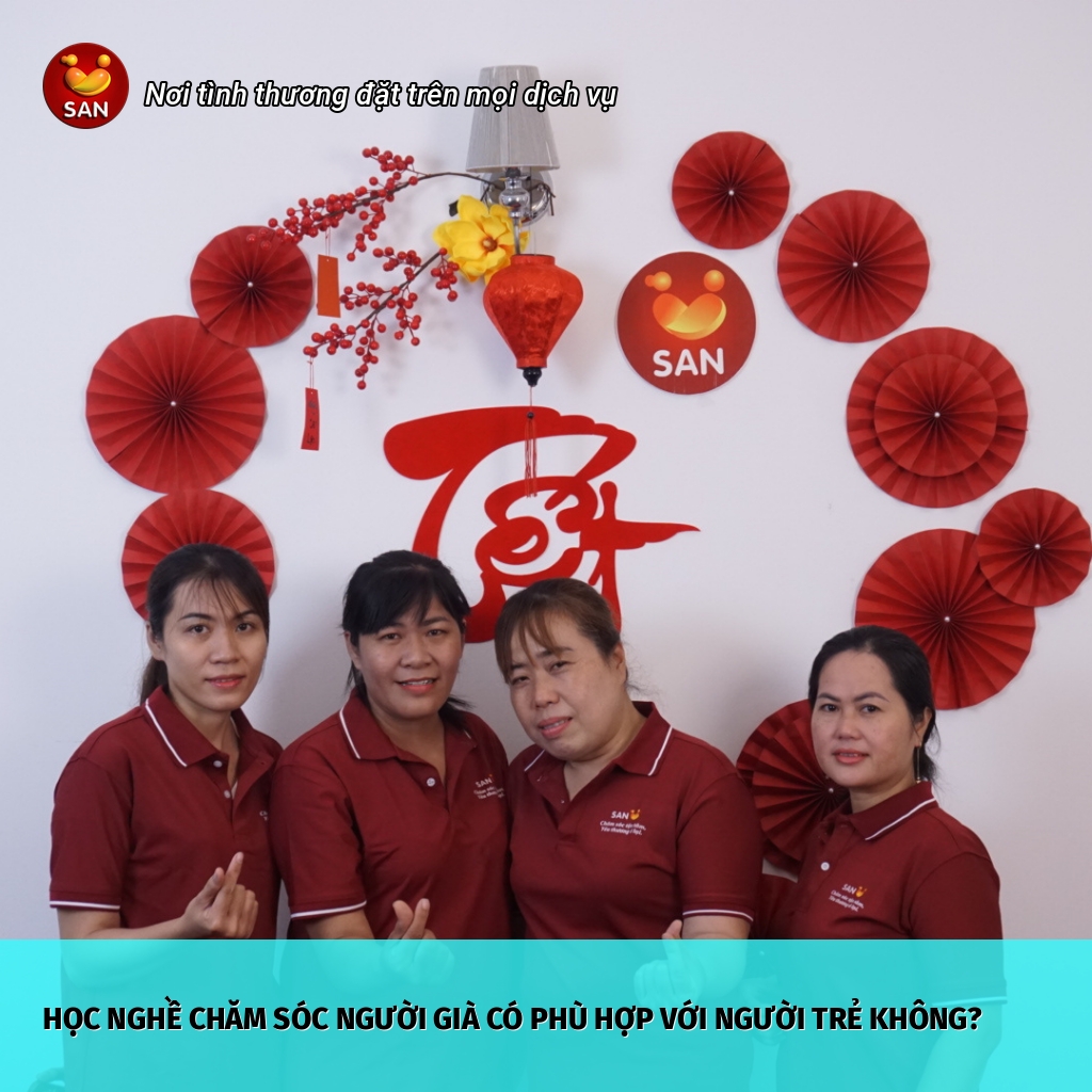 Học nghề chăm sóc người già