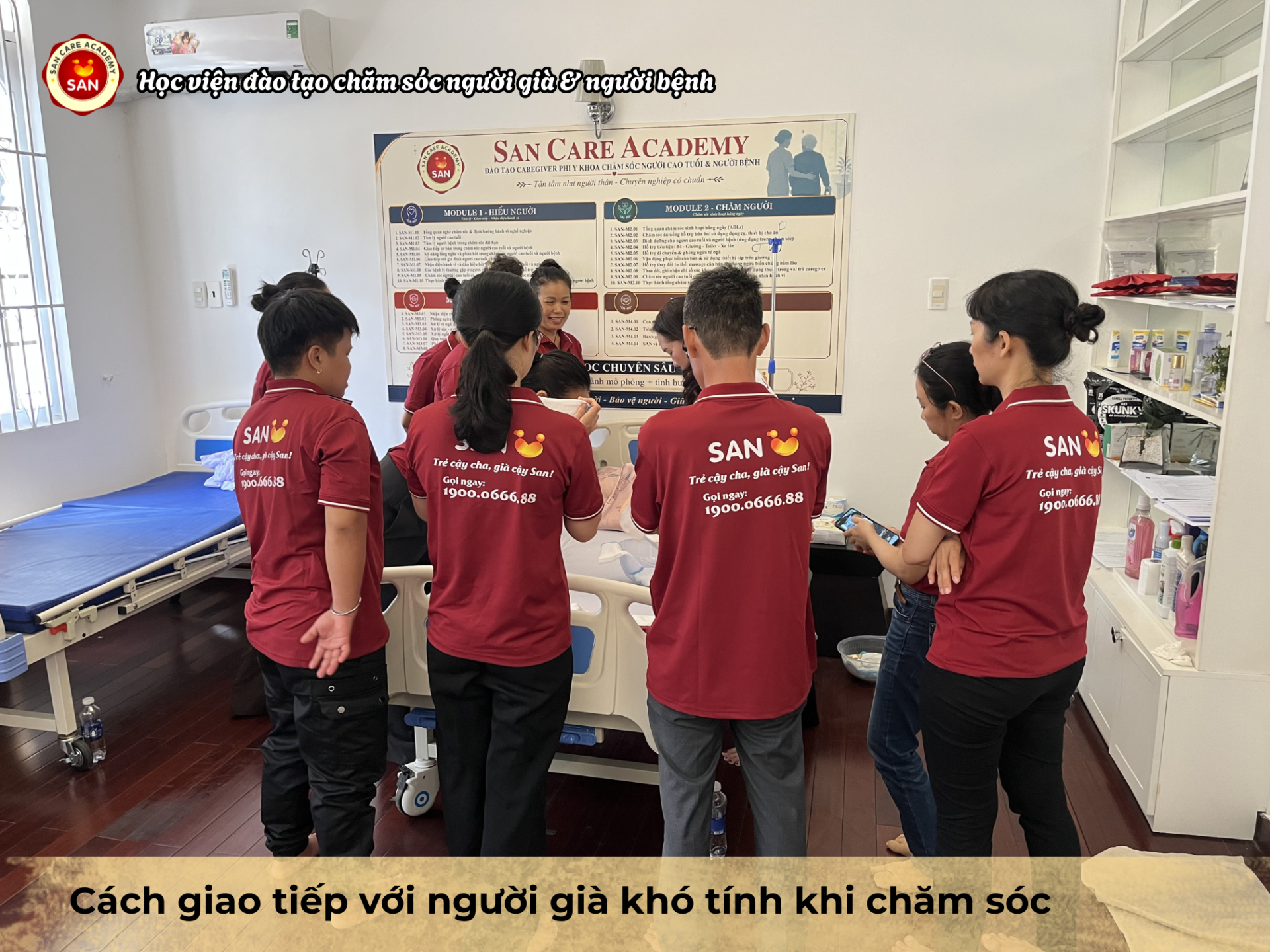 cách giao tiếp với người già khó tính